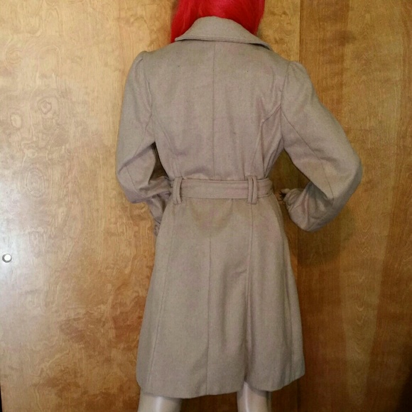 New Long Ruffled Coat - Picture 2 of 4